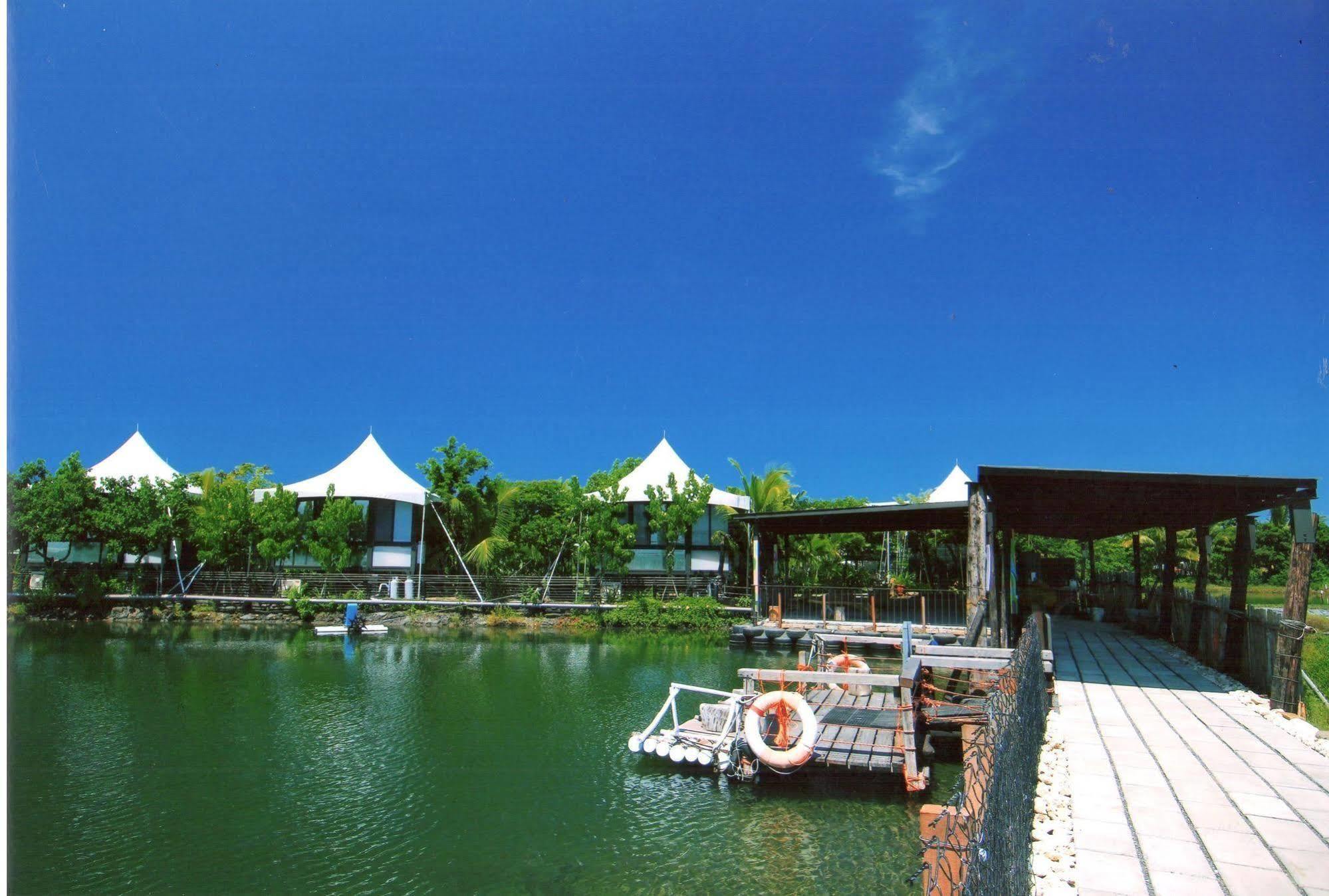 Fu Wan Cafe Villa Donggang Exterior foto